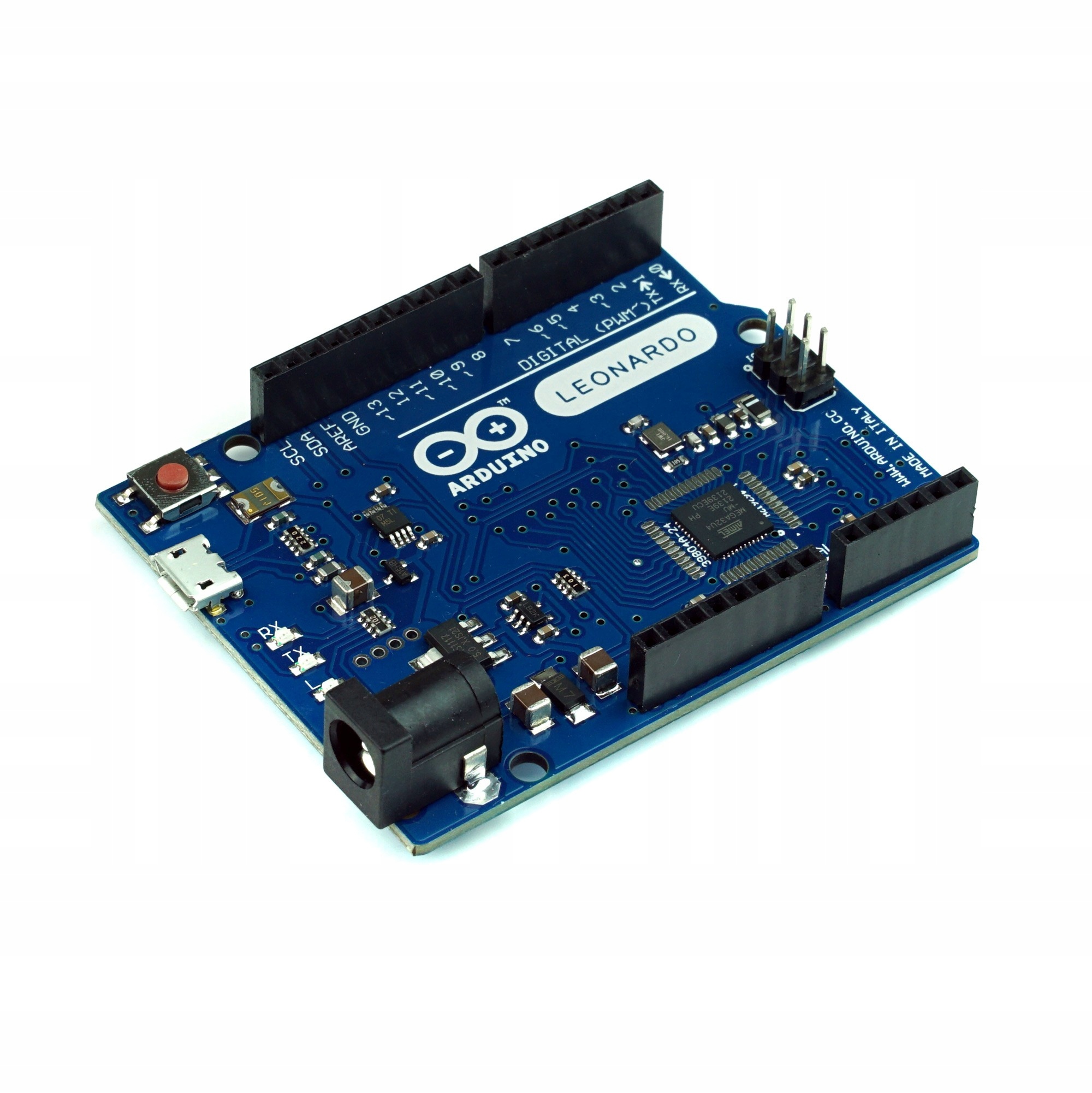 Arduino development board for electronics education